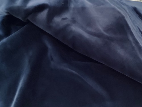 Blue velvet remnant w110cms - remnant,