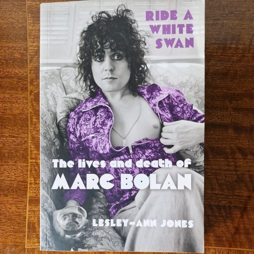 Ride white swan - white, the