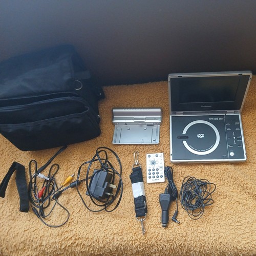 Goodmans inch portable dvd - 7,