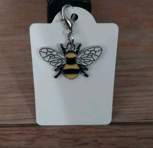 Bumble bee charm - bumble,