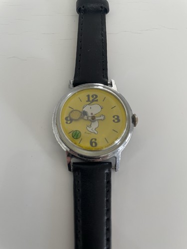 Snoopy vintage watch - snoopy,