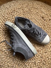 UGG Evera Womens lace up