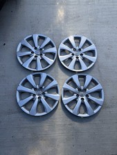 TOYOTA COROLLA HUBCAPS WHEEL