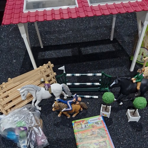 Schleich horse club riding - schleich,