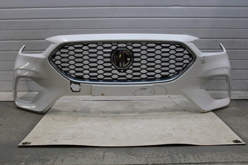 Front bumper white - front,