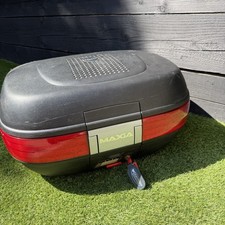 Givi Maxia Top Box Motorbike