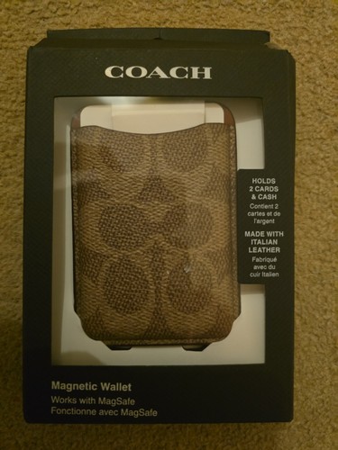 Coach signature magnetic phone - coach,