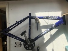 Specialised hardrock mountain bike Frame with Truvativ Crankset