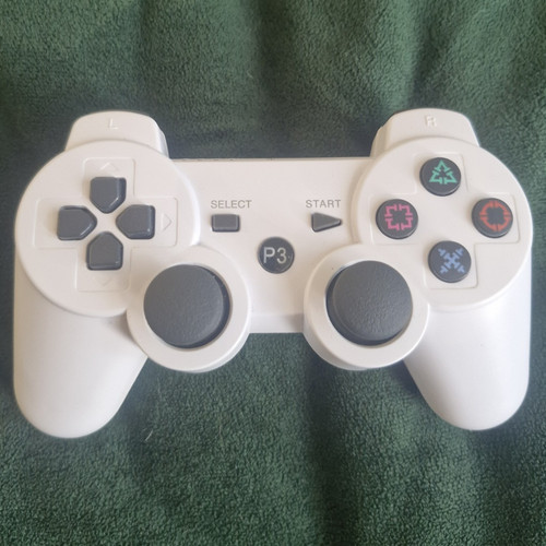 Wireless white ps3 controller - wireless,