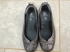 TLC ladies size 4 wide fit leather comfort shoes bnwot