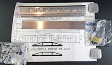 M.T.K CM25 OO Gauge - LMS 57' Porthole Corridor 3rd - Metal & Plastic Coach Kit