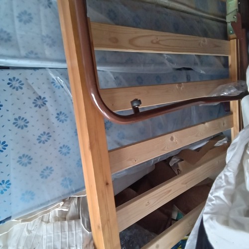 Trundle beds with matresses - with, 2