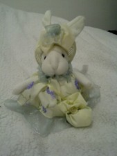 Vintage Russ 'Rosette' Bunny Rabbit With Poseable Ears Round Bottom 5" Tall