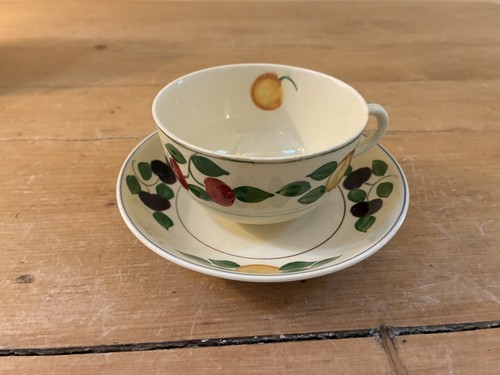 Vintage royal adams ivory - royal,