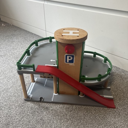 Brio parking garage - parking, (33204)