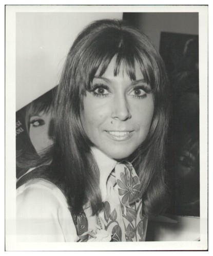 Y1636 anita harris singer - harris,