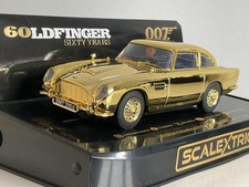 Scalextric C4550A Aston Martin