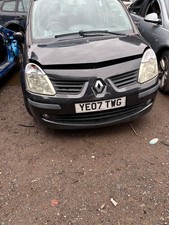 Renault Modus 07 DRIVER SIDE HEADLIGHT (indicator not included)