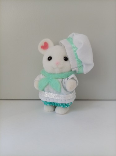 Sylvanian family bakery - family, mouse