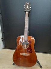 GUILD D-120 Acoustic Guitar