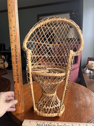 Wicker rattan small vintage - rattan,
