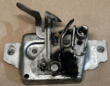 2009-2012 RENAULT CLIO X85 1.2 BONNET LOCK CATCH LATCH MECHANISM 8201004024