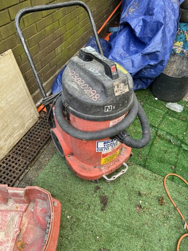 Numatic commercial vacuum - commercial,