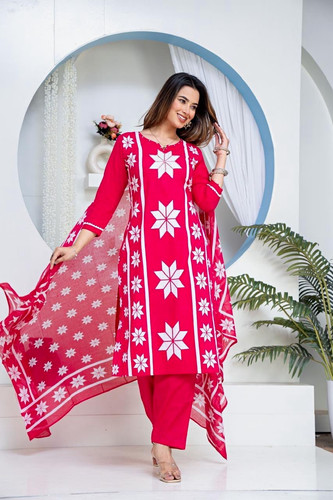 Women pink salwar kameez - pink,