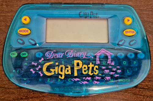 Giga pets dear - giga,