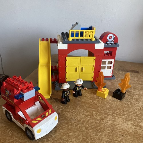 Lego duplo fire station - duplo:,