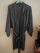 VICTORIA SECRET PLEATED SHORT