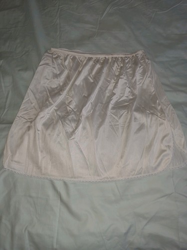 Vintage wondermaid white half - wondermaid,