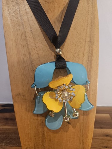 Pia jewellery flower bloom - pia,