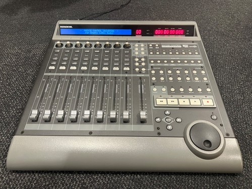 Mackie control universal - mackie,