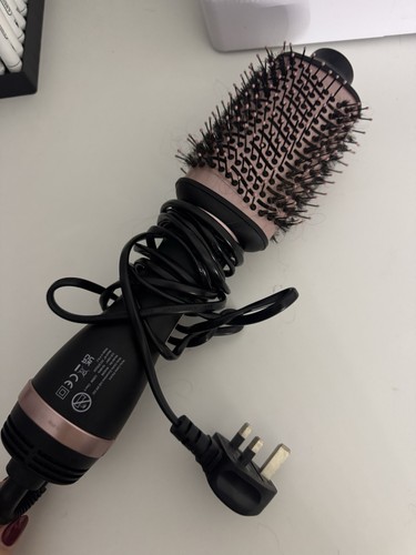 Hair blow out - hair,