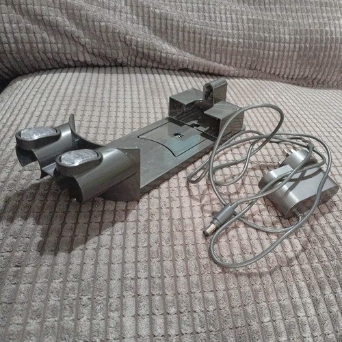 Genuine dyson wall mount - wall,