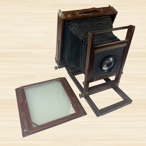 Gundlach 8x10 view camera - gundlach,