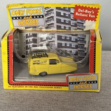 LLEDO Del Boys Reliant Van Only Fools And Horses Supervan 111 In damaged Box