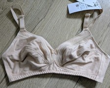 Triumph 36c nude coloured - 36c,