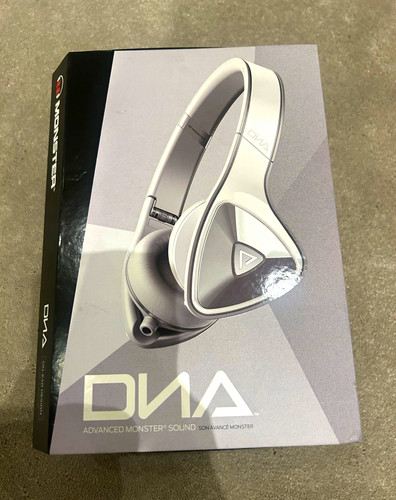 Monster dna ear wired - monster,
