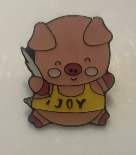 Pig yellow vest - vest, pin