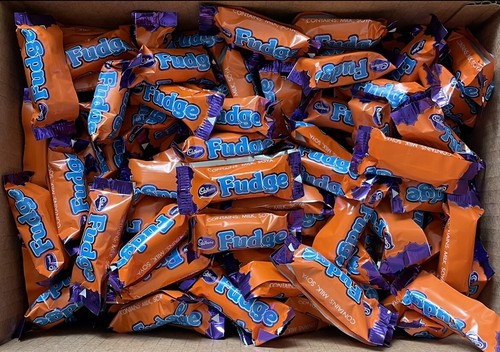 Cadbury heroes chocolate fudge - cadbury,
