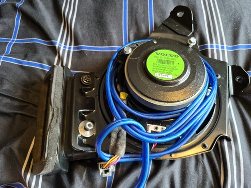 Volvo xc40 subwoofer - subwoofer, speaker