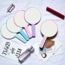 Hand Held ROUND Makeup Mirror