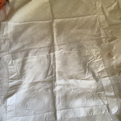 Job lot tablecloths etc - job,