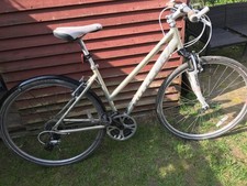 Women’s hybrid bike, Claud
