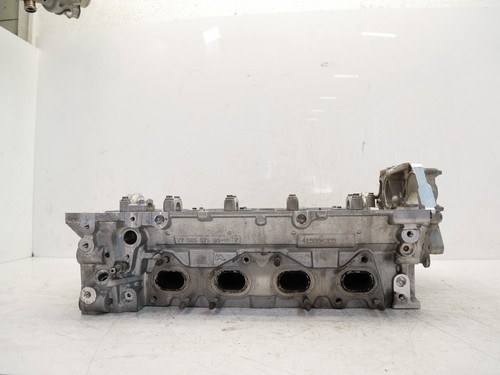 Cylinder head planned - , defect