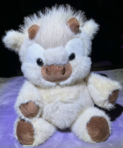 Highland cattle plush toy - cattle,
