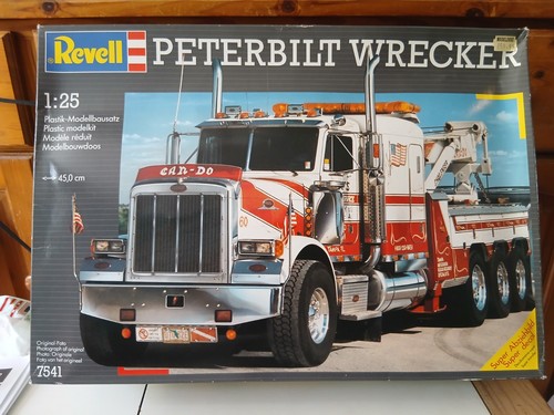 Rare revell model kit - revell,