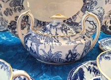 ROYAL CROWN DERBY "MIKADO"